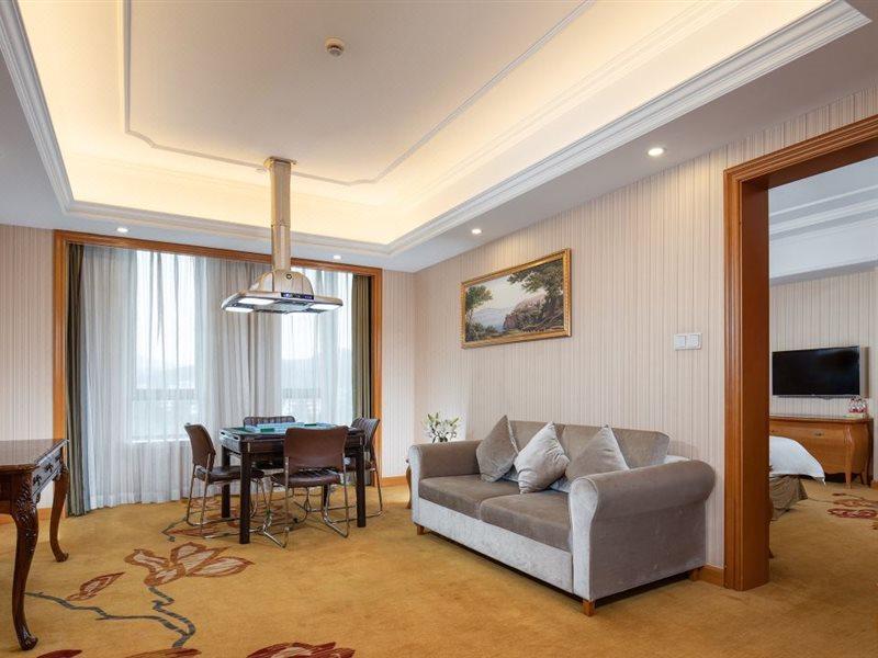 Vienna International Hotel Hangzhou Zhuantang Art School Wenyan المظهر الخارجي الصورة